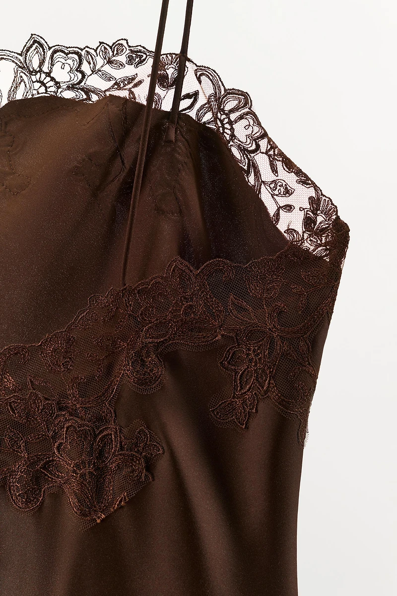 SATIN EFFECT LACE MIDI DRESS
