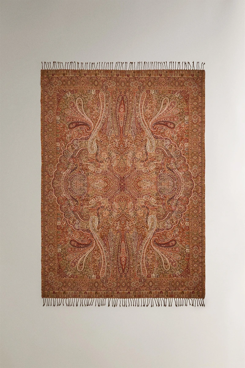 PAISLEY JACQUARD BLANKET