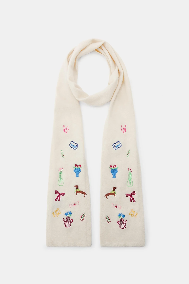EMBROIDERED KNIT SCARF