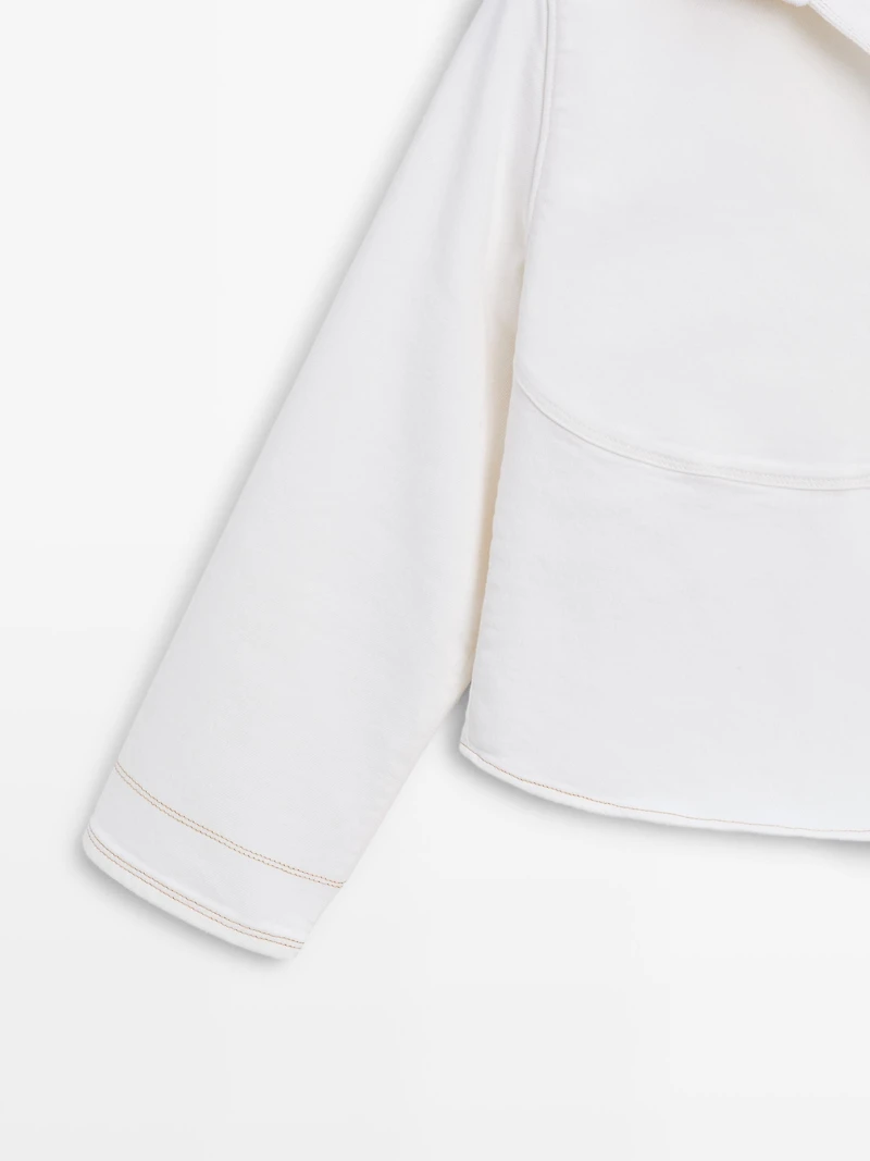 Denim jacket with contrast seam