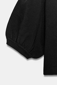 PUFF SLEEVE KNIT TOP