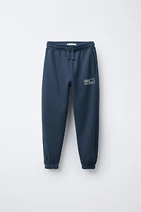 ENSEMBLE SWEAT À CAPUCHE ET PANTALON DE JOGGING INSCRIPTION