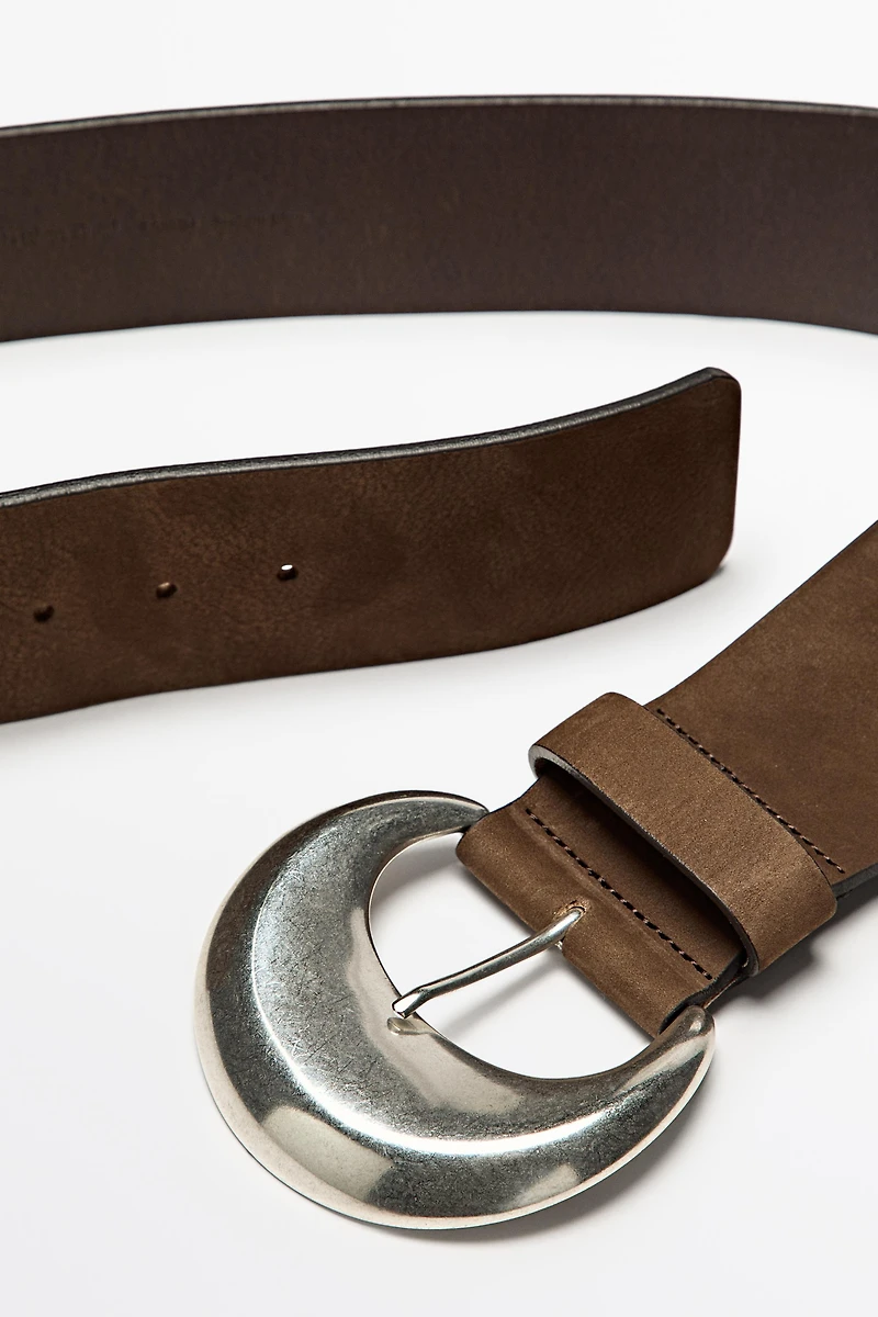 Ceinture détail boucle en cuir nubuck