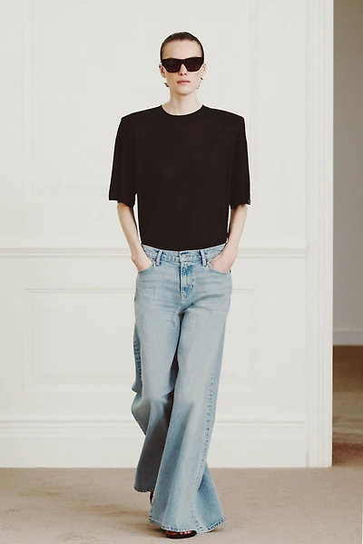 FLOWY SHOULDER PAD T-SHIRT