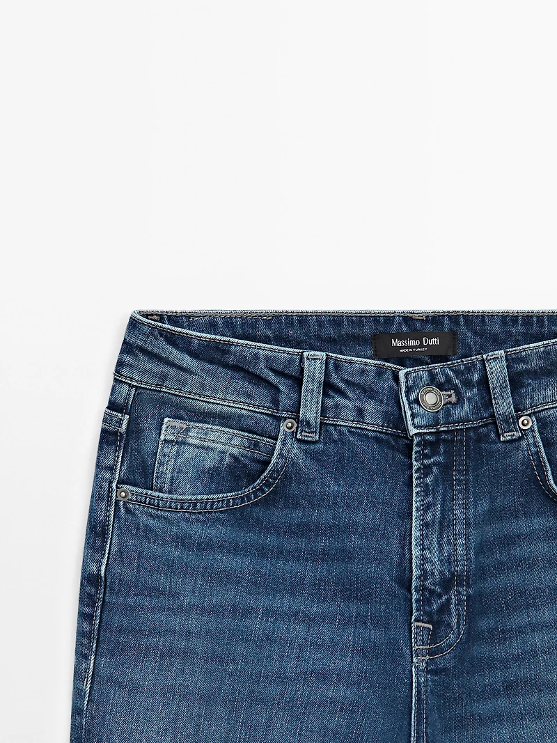 Mid-rise slim fit jeans