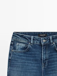 Mid-rise slim fit jeans