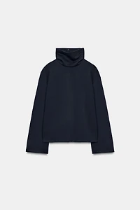 HIGH NECK SWEATSHIRT