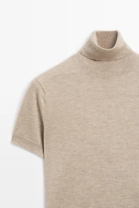 Turtleneck knit sweater