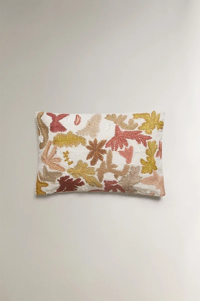 HOUSSE DE COUSSIN BRODERIE FEUILLES