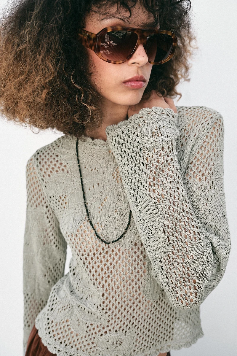 PULL EN MAILLE POINTELLE