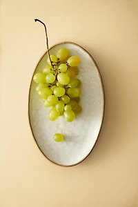TEXTURED OVAL SERVING DISH