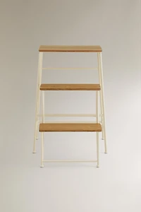 THREE-STEP LADDER STOOL