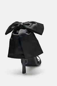 MAXI BOW HEELED SANDALS
