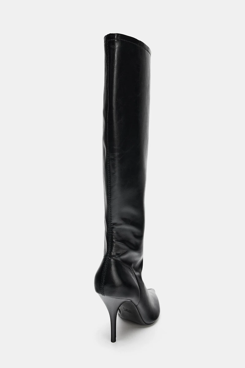 FITTED HEEL BOOTS