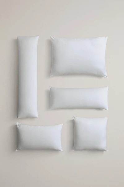 MICROFIBRE PILLOW