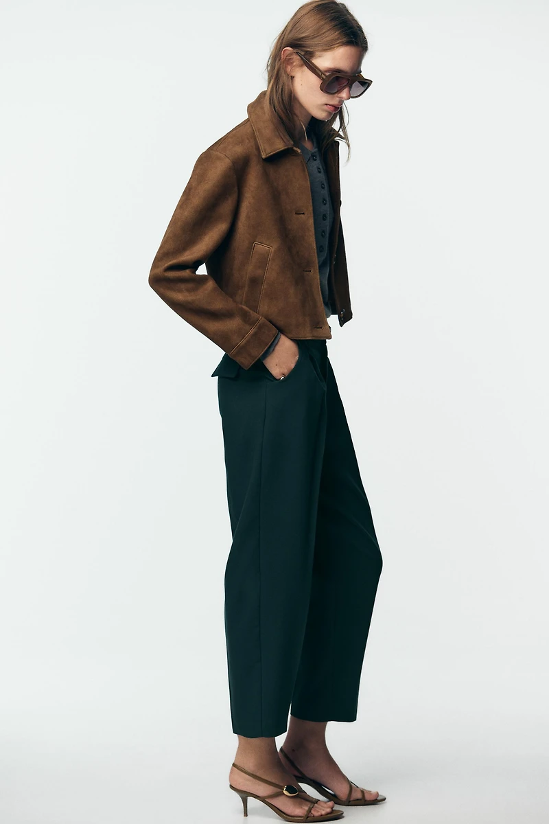 BELTED PLEATED PANTS