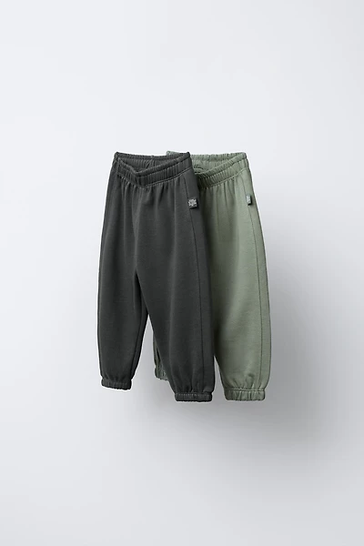 TWO-PACK OF PLUSH JOGGER PANTS WITH LABEL