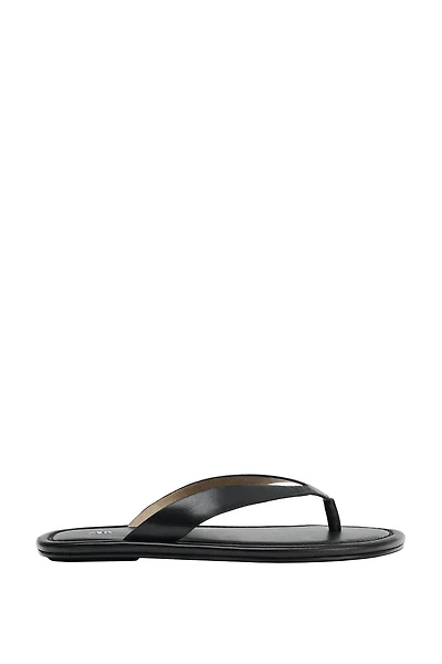 FLAT LEATHER SANDALS