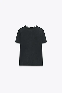 JEWELED WASHED EFFECT T-SHIRT
