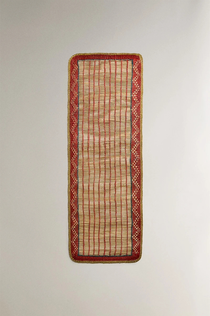 WOVEN STRAW RUNNER RUG