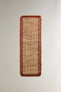 WOVEN STRAW RUNNER RUG