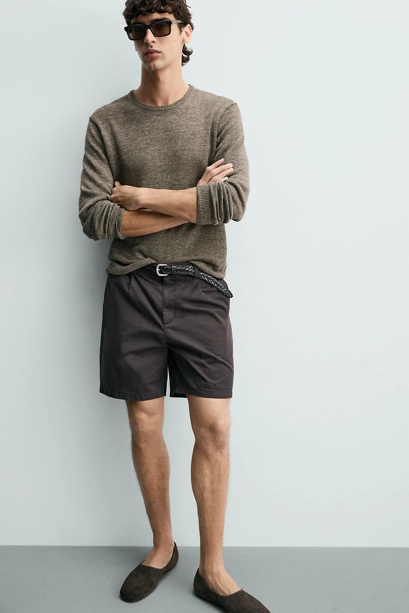REGULAR FIT PLEATED SHORTS