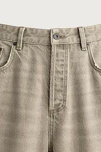 STRAIGHT ANKLE FIT JEANS