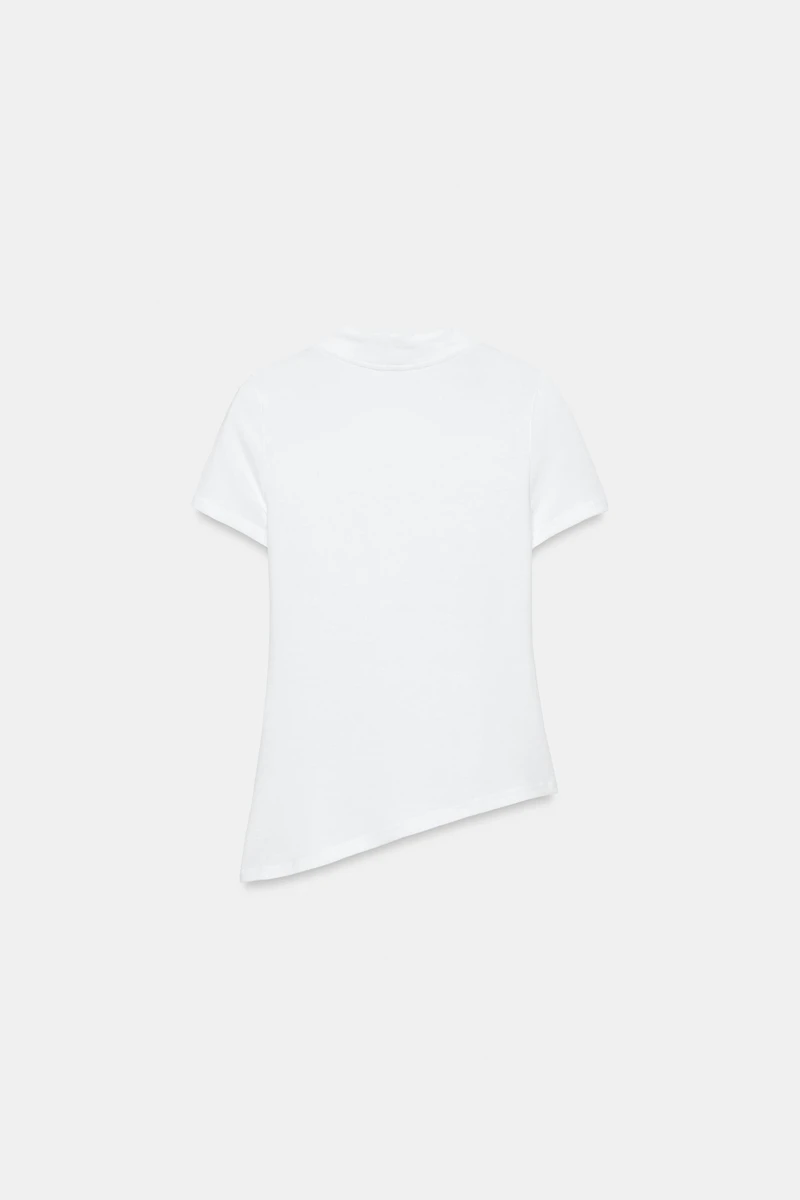 T-SHIRT COL V BAS ASYMÉTRIQUE