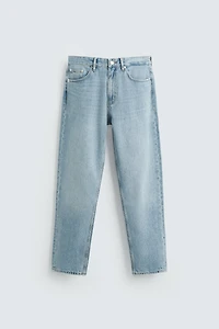 SLIM TAPERED FIT JEANS
