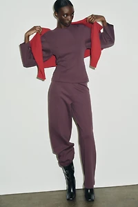 INTERLOCK JUMPER WITH DARTS