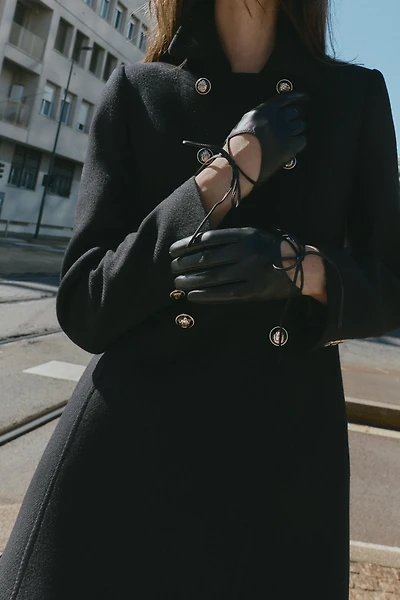 LEATHER GLOVES WITH TIE
