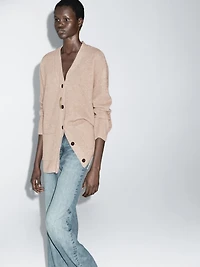 100% wool knit cardigan