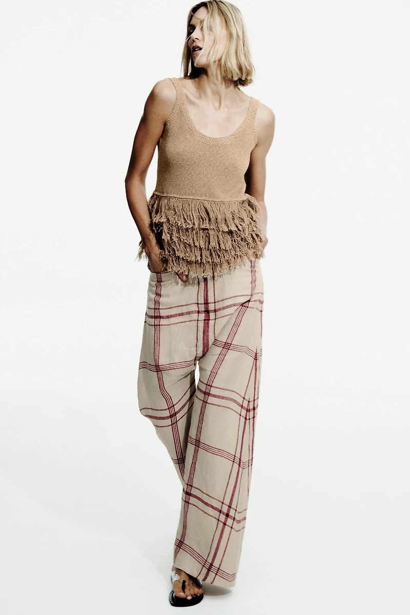 FRINGED KNIT TOP