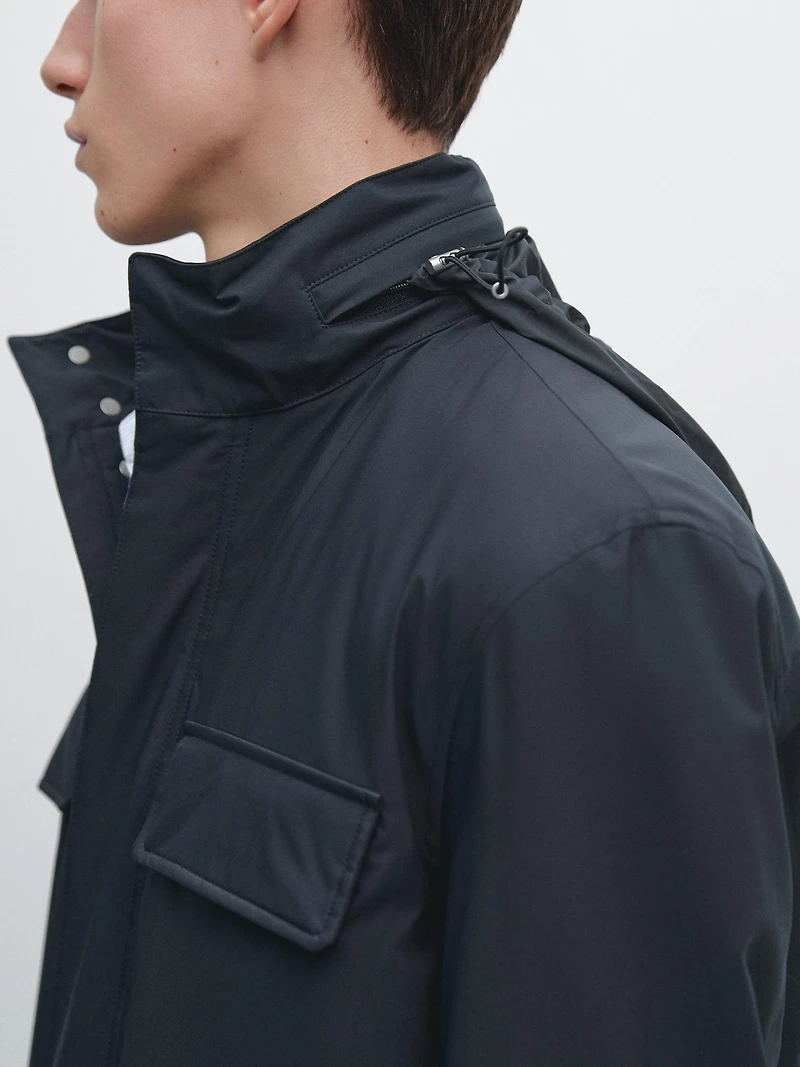 Water-repellent puffer jacket with pockets