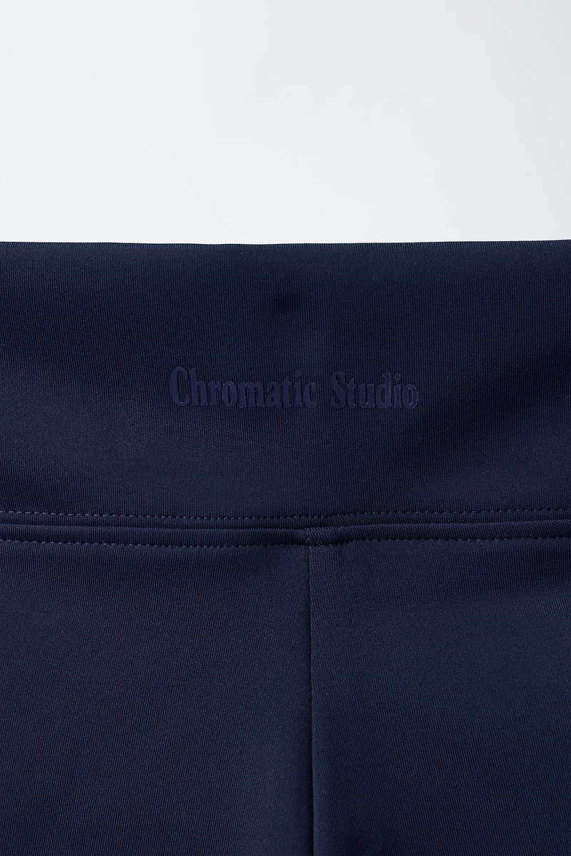 SPORTY CYCLING LEGGINGS WITH SIDE STRIPES