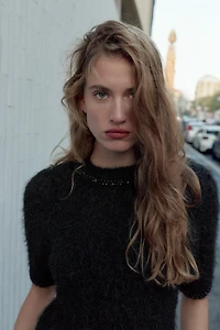 SHORT SLEEVE KNIT BEADED JEWEL SWEATER