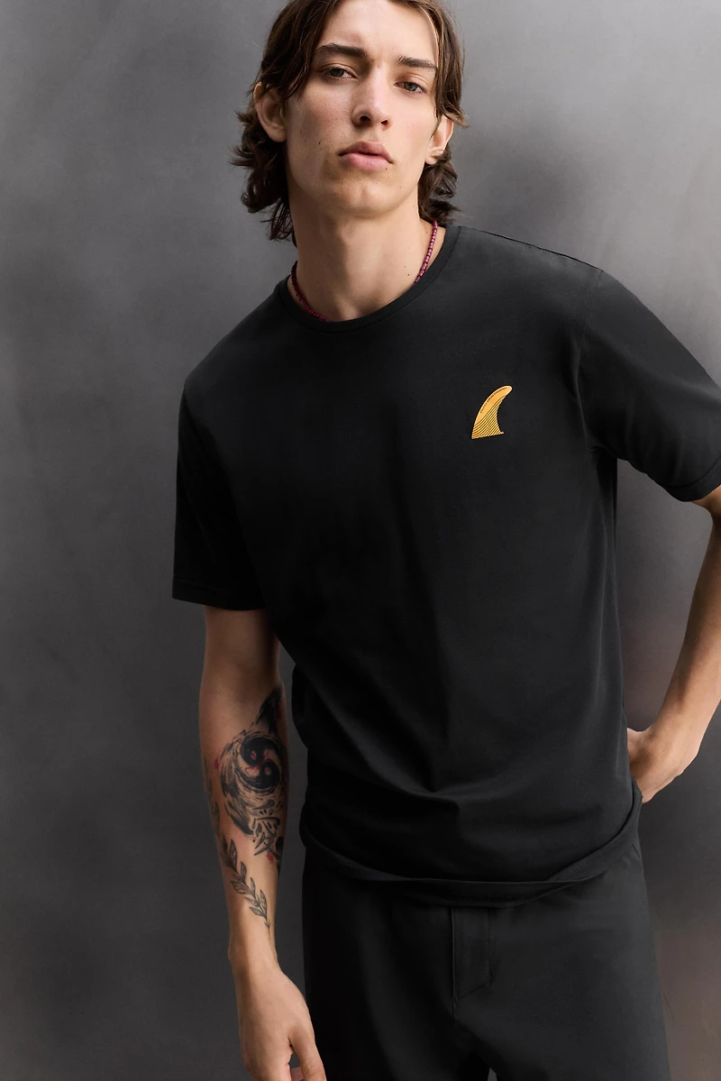SURF GRAPHIC PRINT T-SHIRT
