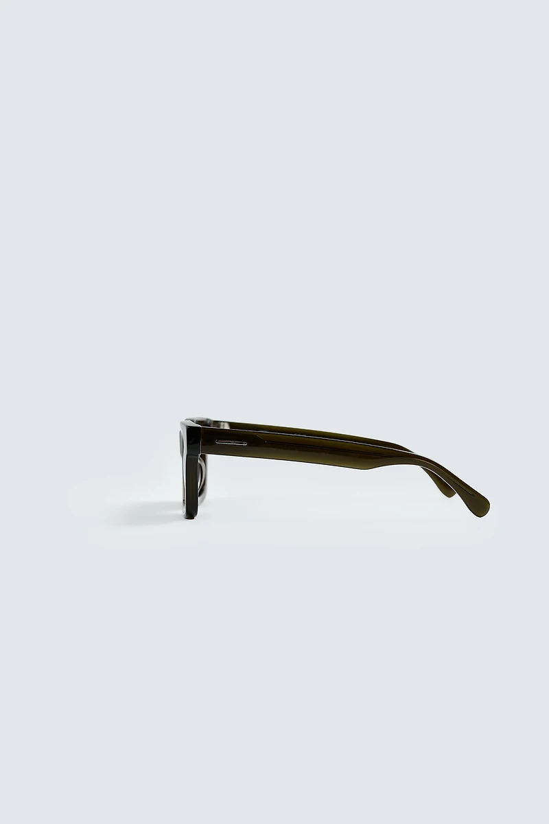 SQUARE SUNGLASSES
