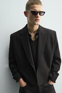 PINSTRIPE CROPPED FIT SUIT BLAZER