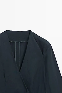 Lightweight kimono with sash detail