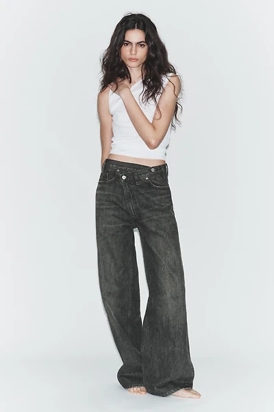 TRF HIGH-WAIST CROSSOVER WAIST WIDE LEG JEANS