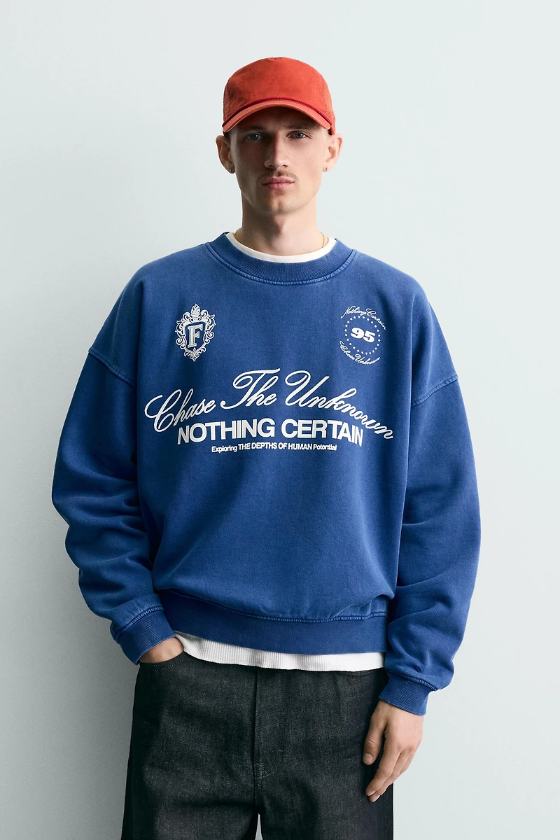 BOXY FIT PRINTED TEXT SWEATSHIRT