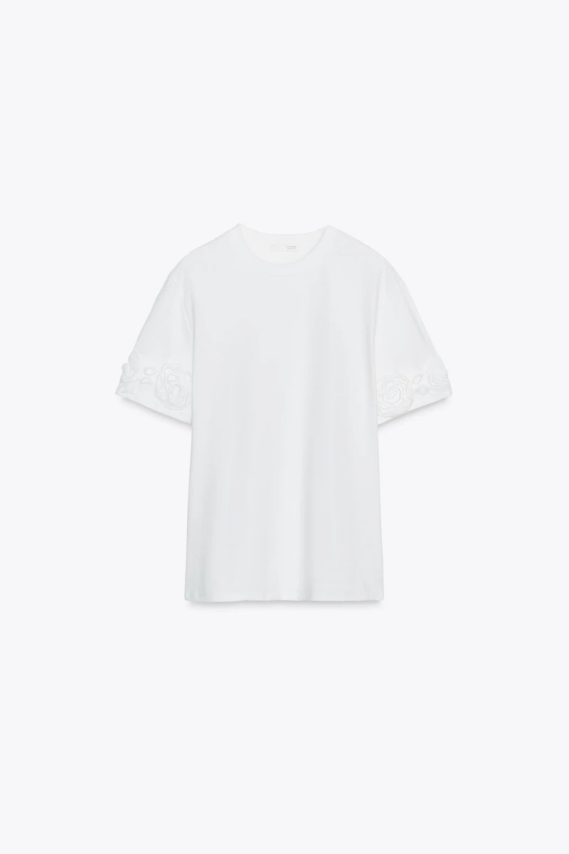 T-SHIRT FLEURS VOLUME
