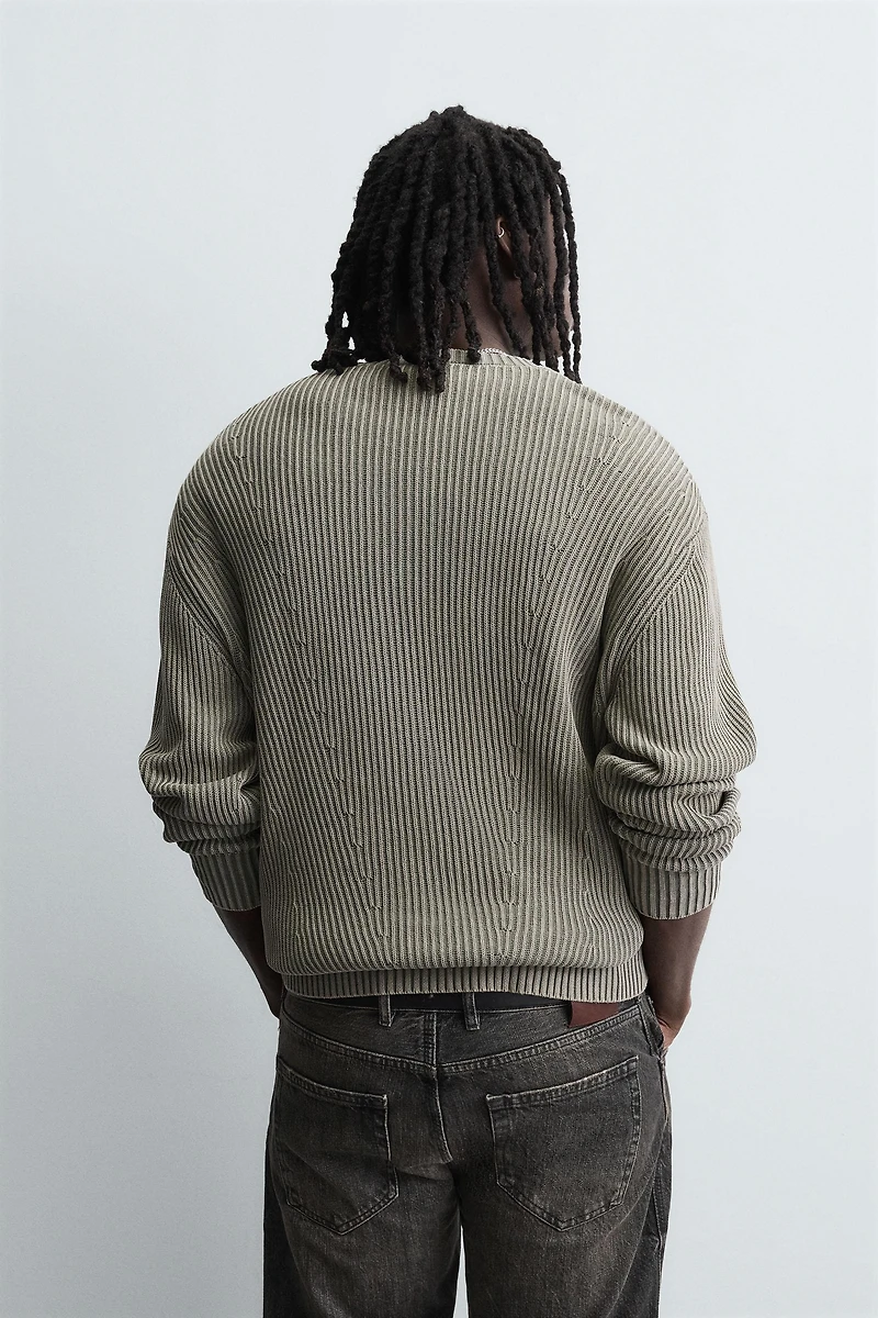 WASHED RIBBED SWEATER