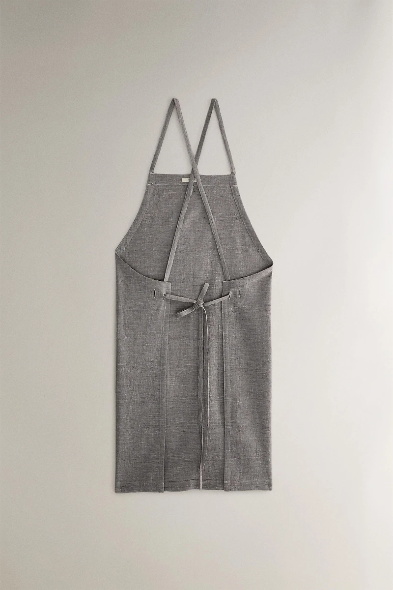 LINEN APRON