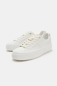 SNEAKERS WITH HEEL DETAIL