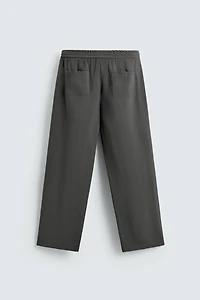 FLOWY TOPSTITCHED PANTS