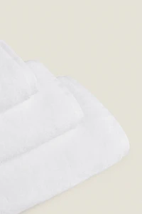 EXTRA SOFT COTTON BATH TOWEL (700 GXM²)