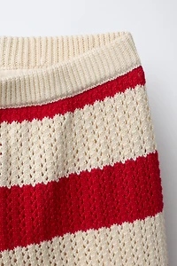 PANTALON EN MAILLE À RAYURES