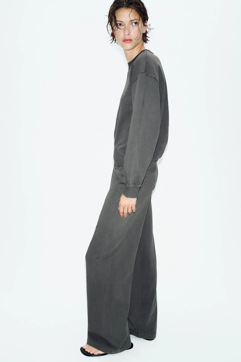 PANTALON LARGE EFFET DÉLAVÉ